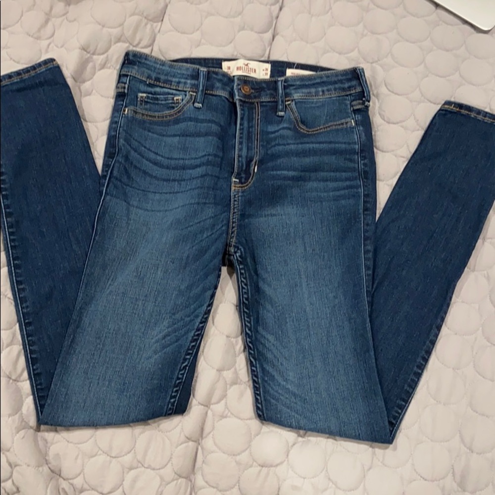 Hollister high rise skinny jeans